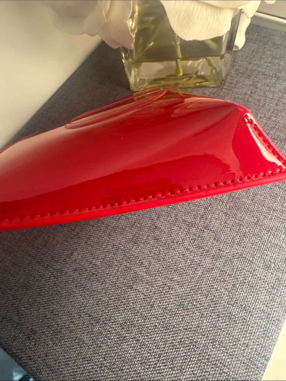 Dior Glossy Red Patent Cosmetic Case GWP with Embossed CD - Picture 3 of 5